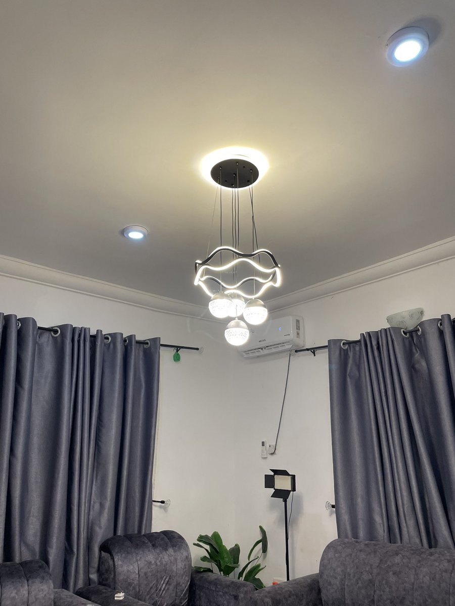 Stephy Designs tweet media