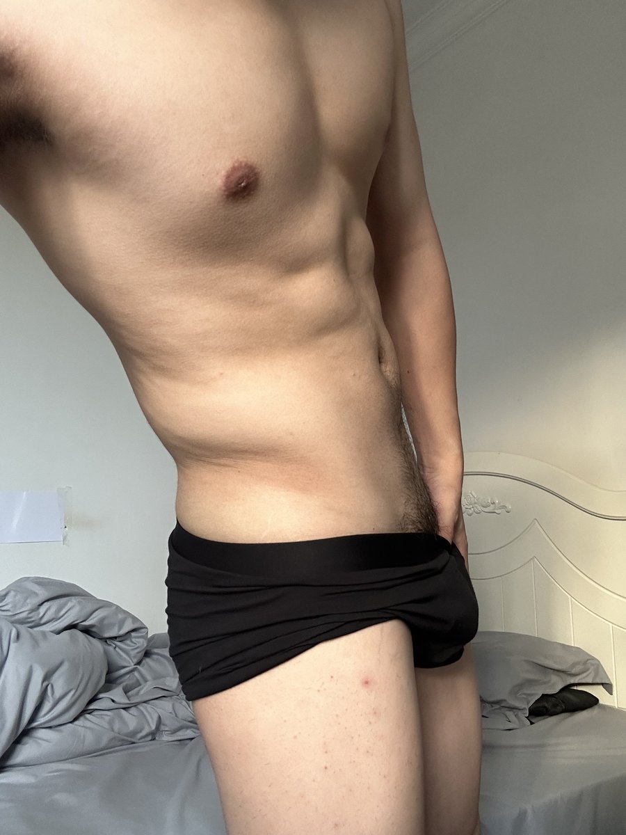 021/0512🎧 tweet media