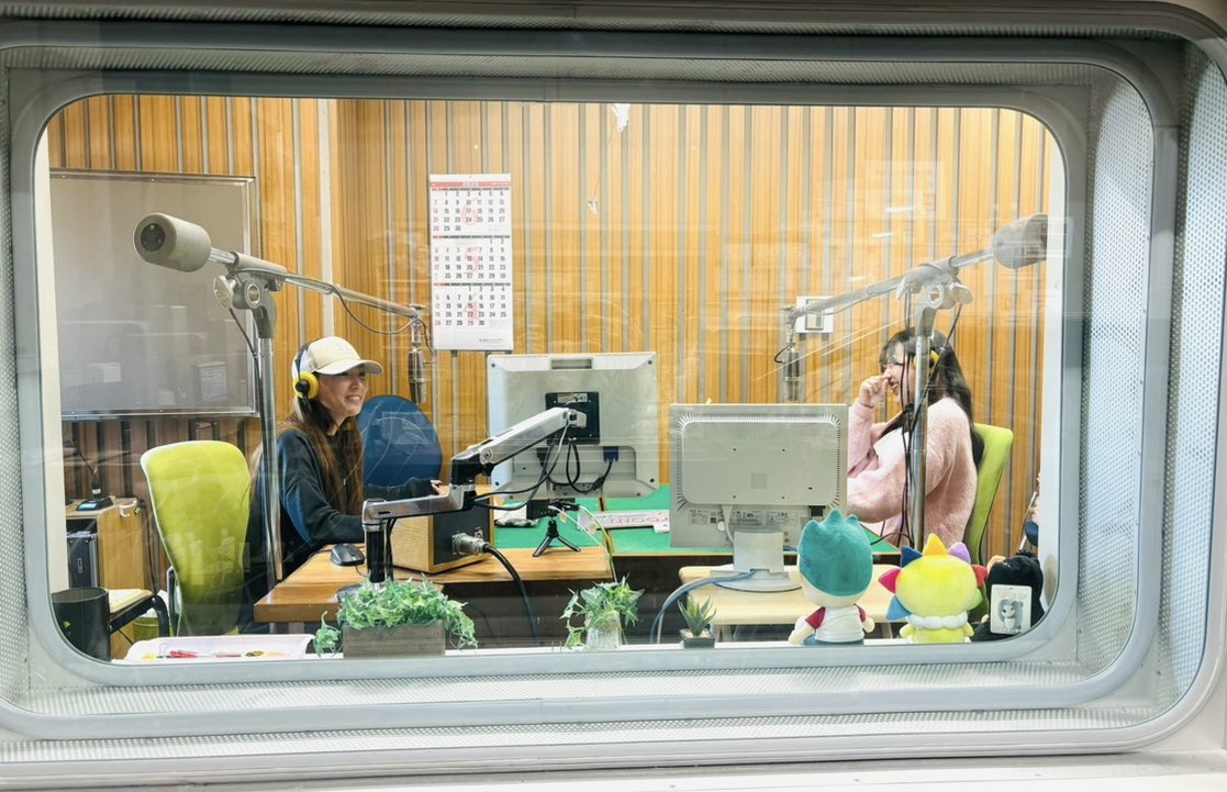 hrrfmy's tweet image. 【FMY Homeroom Radio】

エフエム山口が
中学生•高校生🏫に向けて送る
音楽トーク番組です📻🎶
今夜もぜひお聴きくださーい😆
あれ？兵さんは？
#hrr
#ホームルームレディオ
#エフエム山口