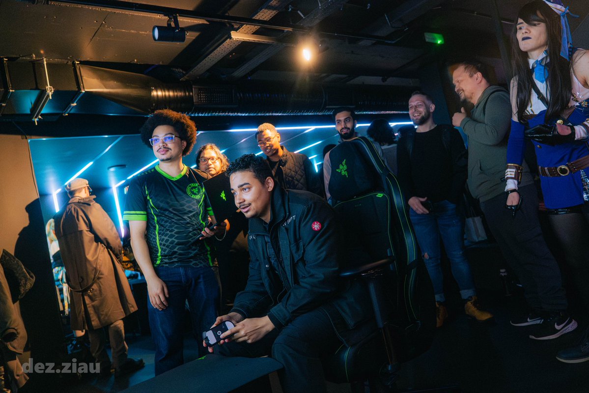 dez.ziau tweet media