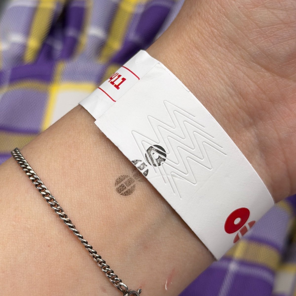 새로 SAERO tweet media