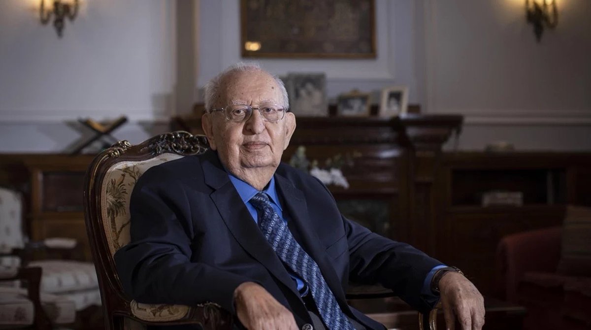 Efe Uras EMÜLER tweet media