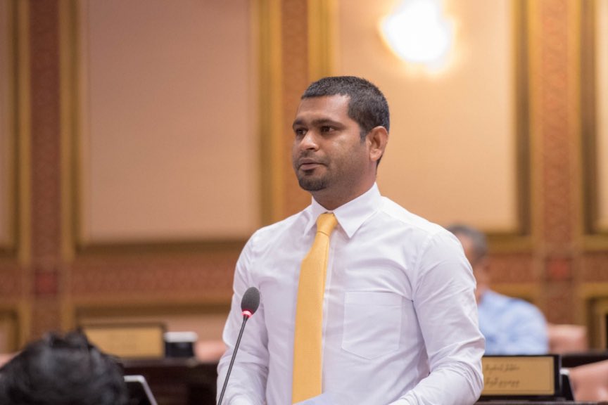 DhonAmaa tweet media