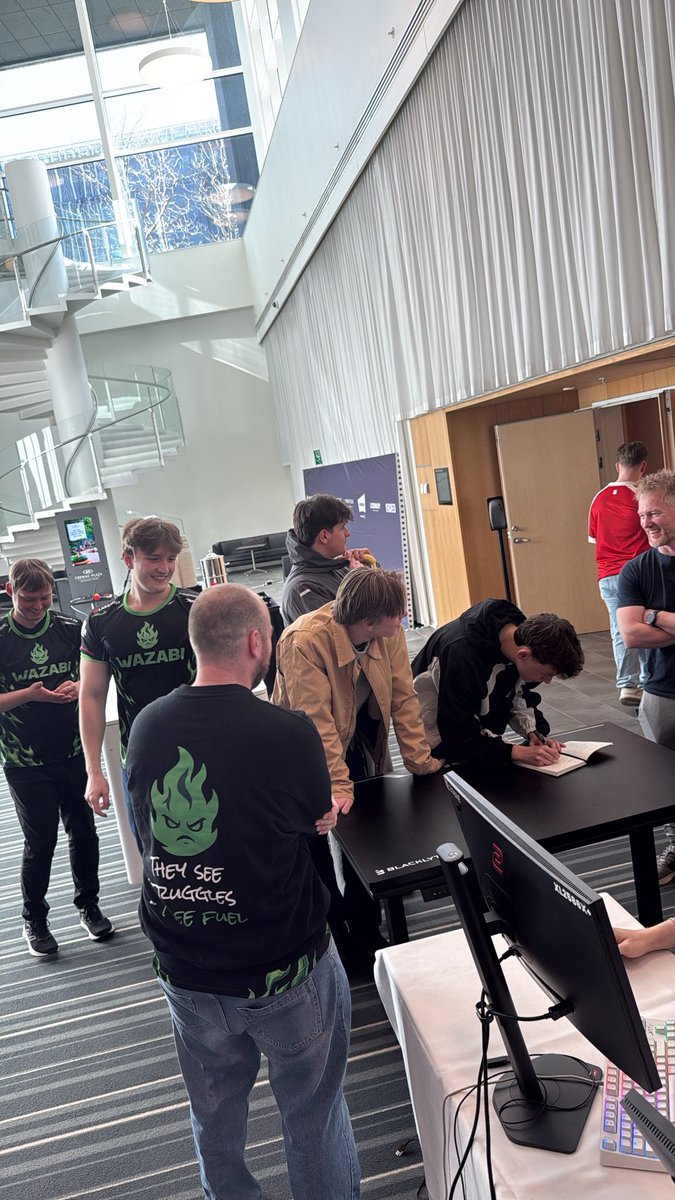 Esplaycom's tweet photo. WAZABI building fans in Denmark 🇩🇰 @pccchampionship @EsplayDK 

@WAZABIGG @wezxCS2 https://t.co/j1mwuGbjzf