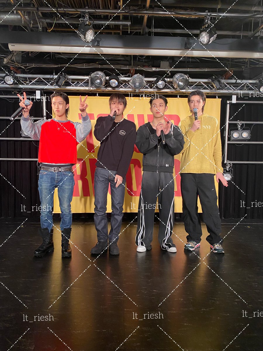 しーだ tweet media