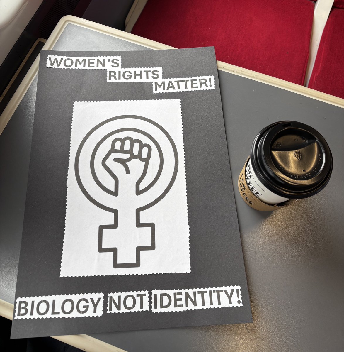 Joanne Smith #MenopauseWarrior tweet media