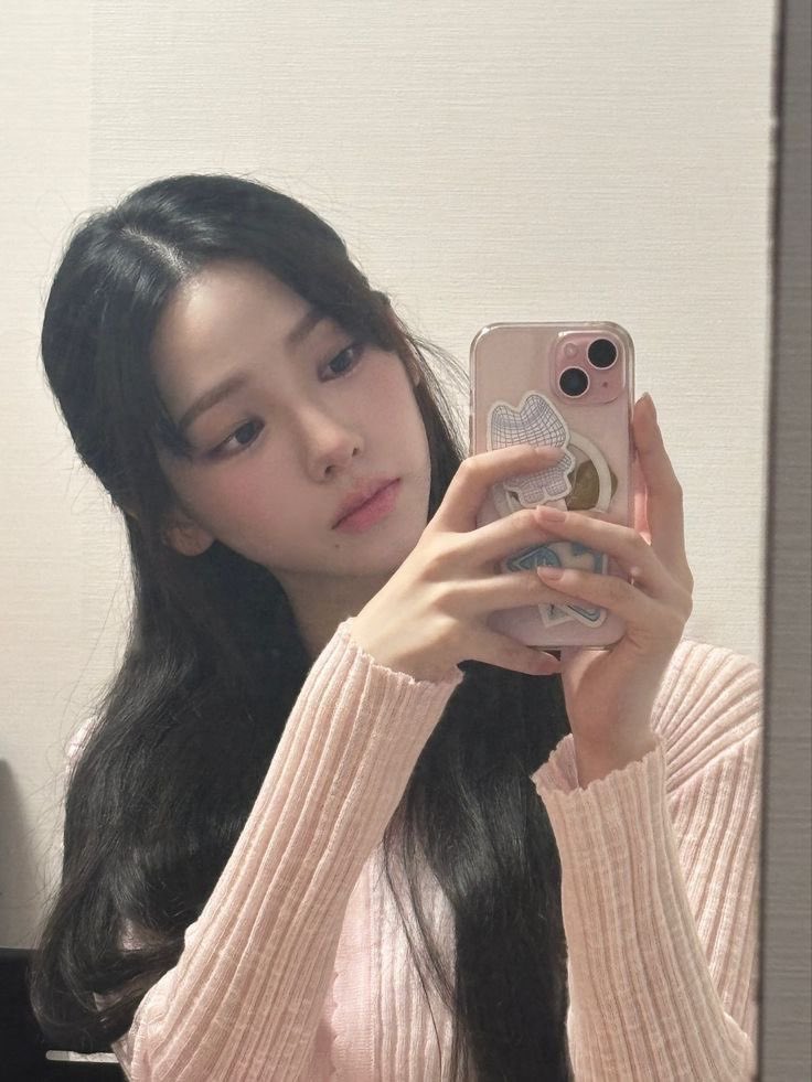 ‎𓏲ּ𝄢 조예림 Miciela. tweet media