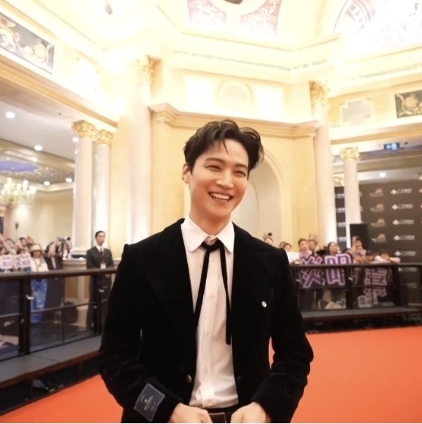 Juniidef˙˙💙🌴😪 tweet media