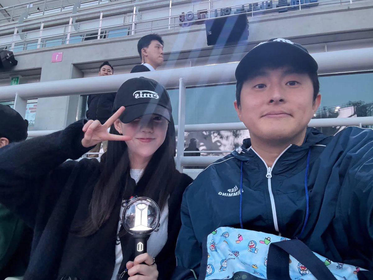 jin files tweet media