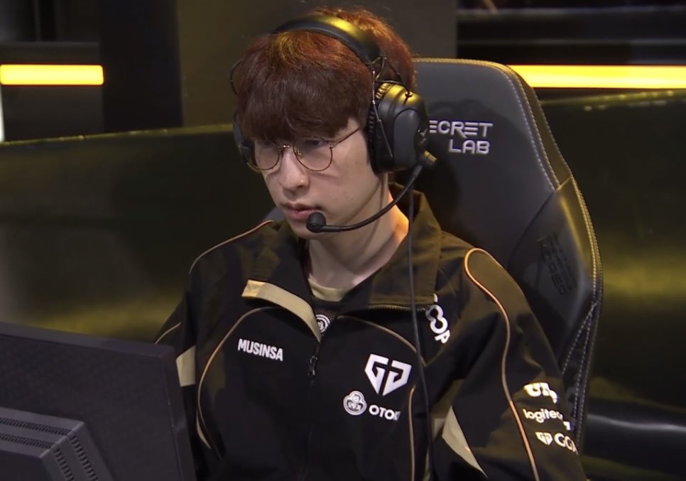 lckfxckyou's tweet image. #DK vs #GEN SUP