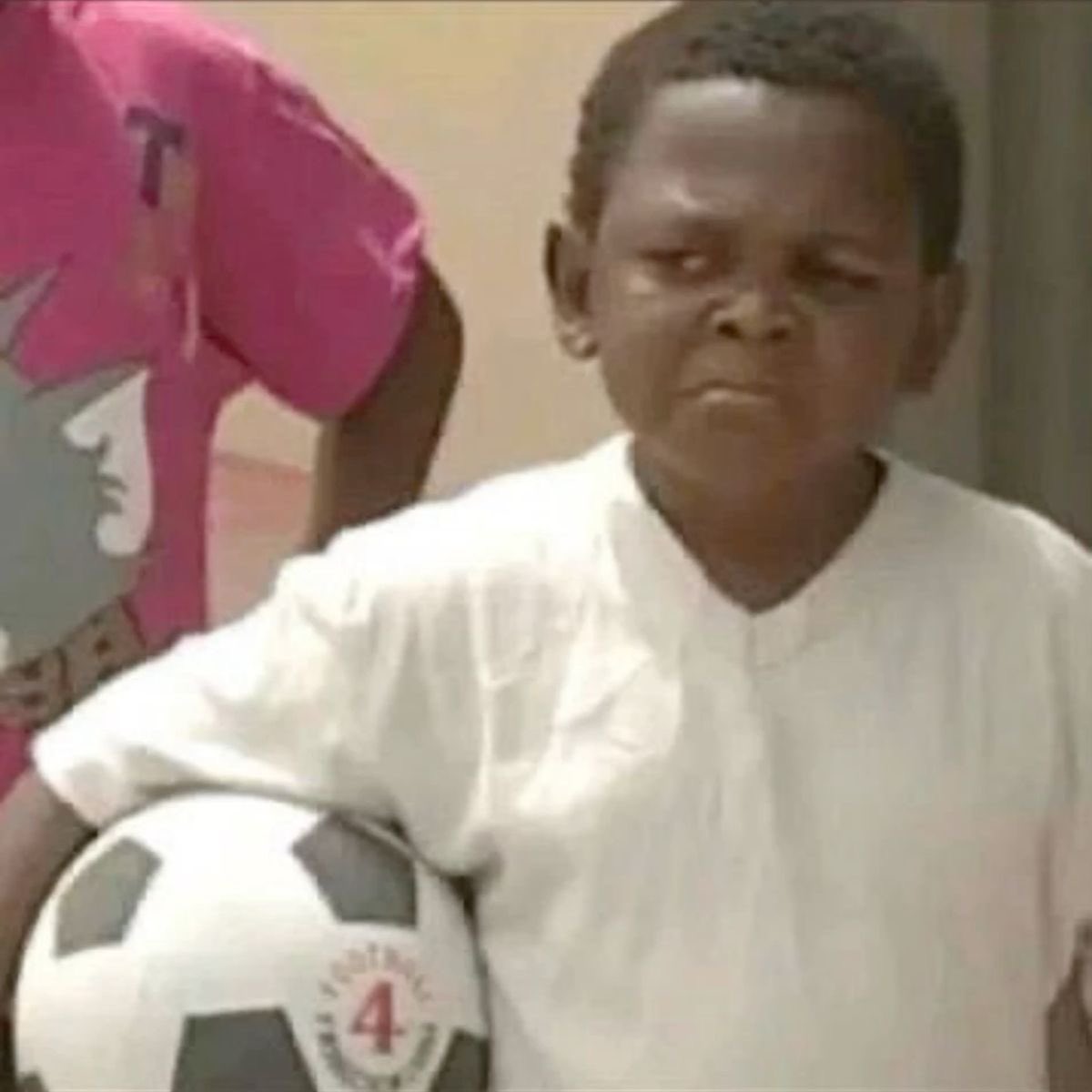 𝑅𝑒𝑎𝑙𝐴𝑥 tweet media