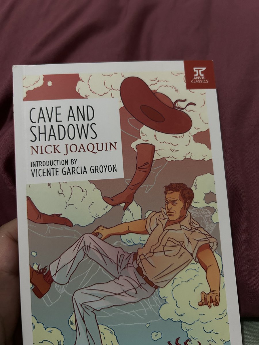 klchuciel's tweet image. bought a new book!!