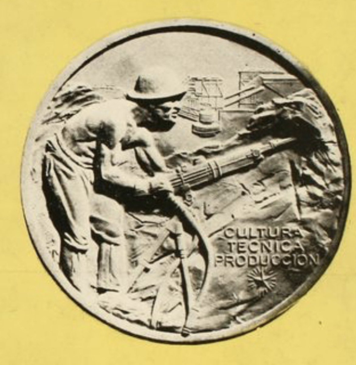 El 11 de abril de 1857 es una fecha importante en la historia de la minería chilena y de la educación técnica en Chile.

Ese día se creó oficialmente el Colegio de Minería de Copiapó, que más tarde se conocería como Escuela de Minas de Copiapó. Fue fundado por decreto durante la