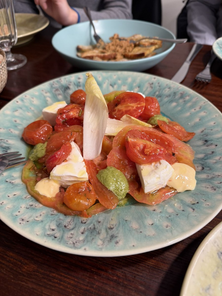 Ryoko Aoki 青木涼子（能声楽家） tweet media