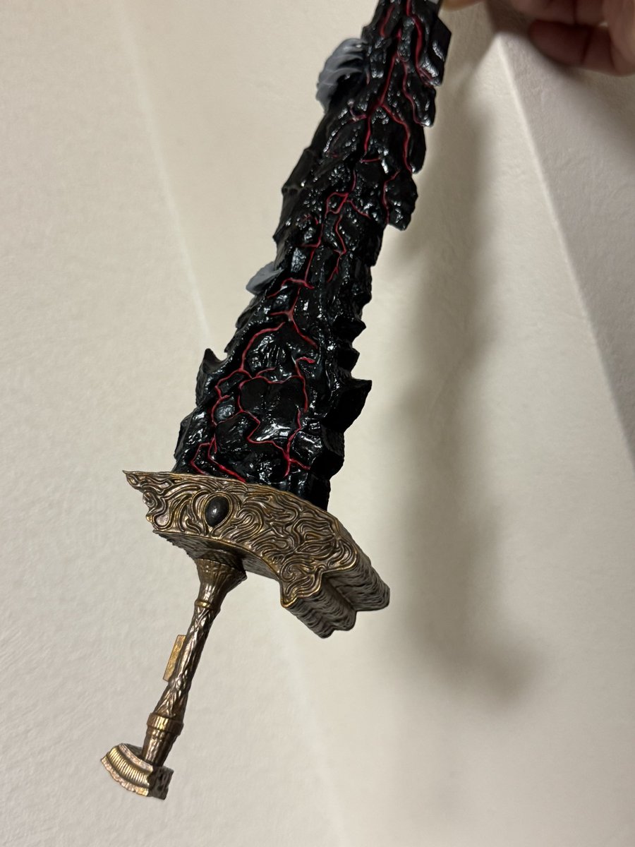 ponge_Xx's tweet photo. wip 
眠っているガレキが多いのに、塗る頻度が遅すぎる、、
マリケスの髪の毛のサポート外しに半日以上費やしてしまった！笑 https://t.co/ZLUHKyb1Bd