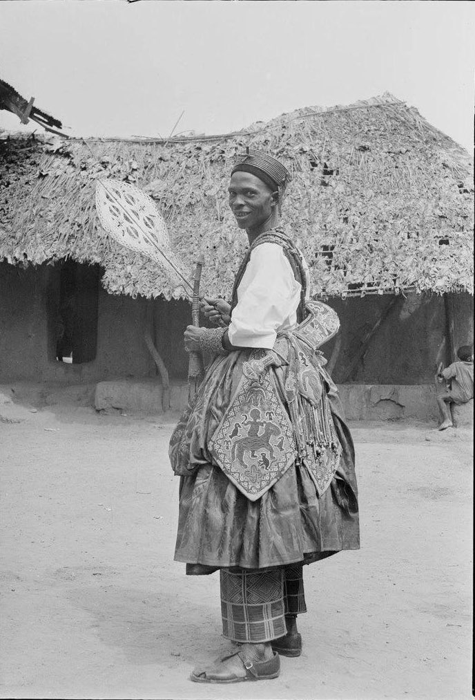 YORUBA STORIES🎖️ tweet media