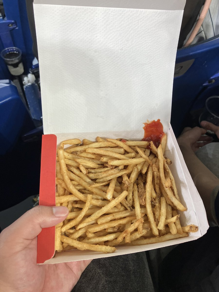 あざむー🍖🖼️AIイラストBBQマスター【Beril】 tweet media