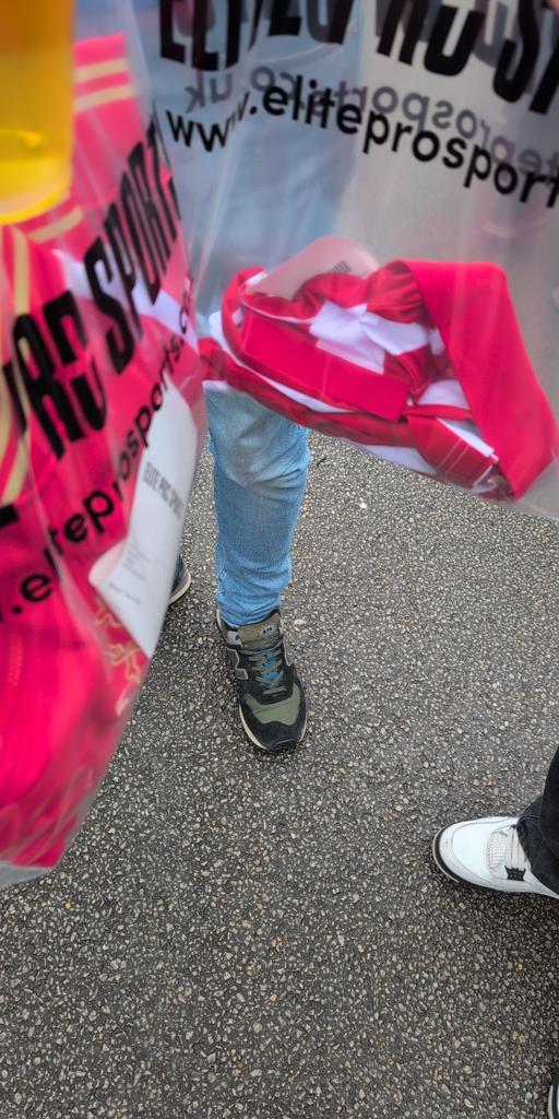 The Stacey West (𝐏) tweet media