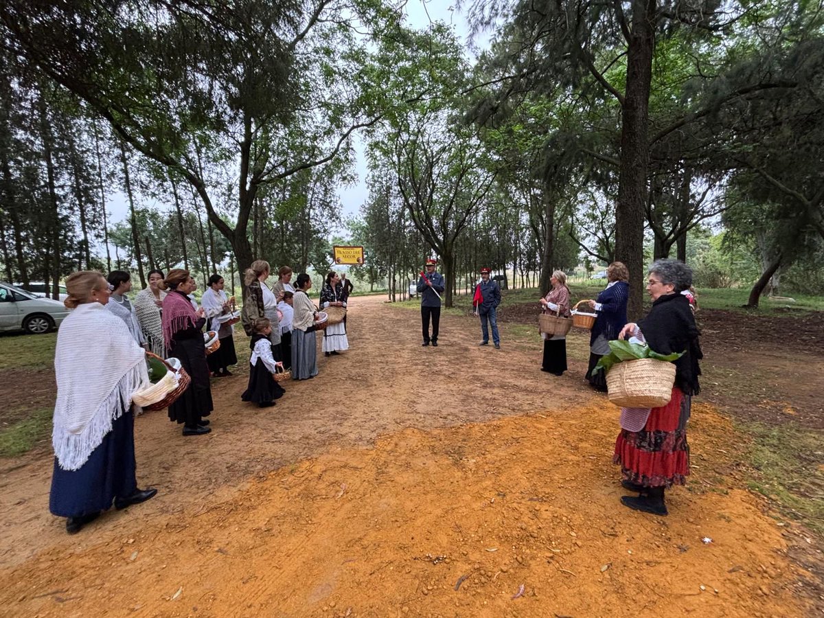 Gabi Santos tweet media