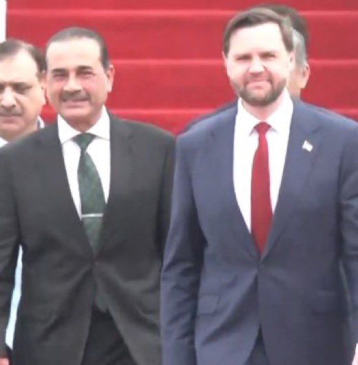 رشيد الفعم tweet media