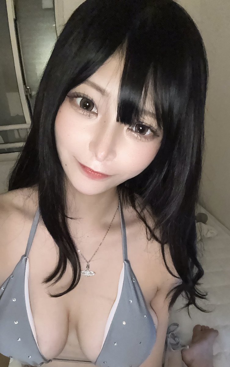 【Gかぷ究極美少女もりゆかと付き合うメリット】

・シンプルにGあって眼福

・Gあるということはやわらかくて抱き心地良い

・美少女だから良い匂いがする

・美少女なのでうんちがマシュマロ

・美少女なので何をしても許される

【ポンコツ少女もりゆかと付き合うデメリット】

・家から出たがらない

・太ももがムチムチしてる

・すっごいことしてるファンクラブがある

・美少女とか言いながら成人してる