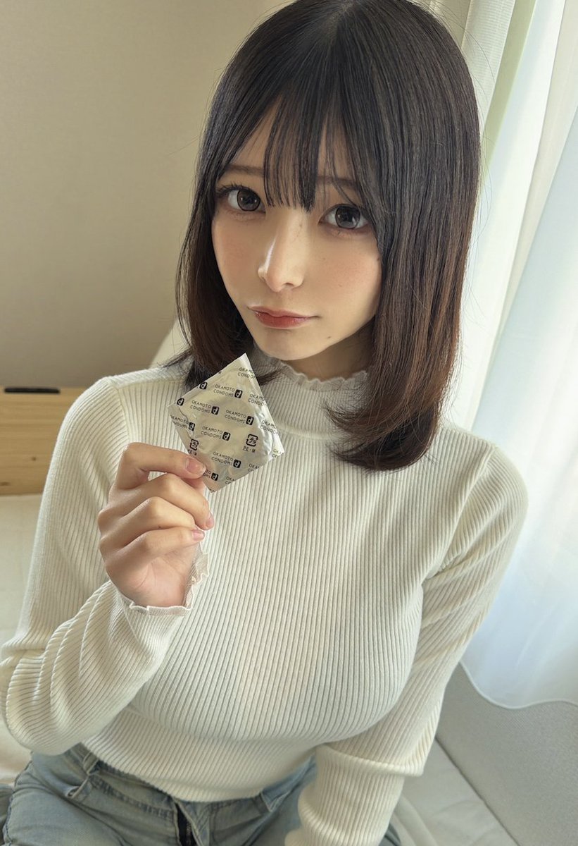 【Gかぷ究極美少女もりゆかと付き合うメリット】

・シンプルにGあって眼福

・Gあるということはやわらかくて抱き心地良い

・美少女だから良い匂いがする

・美少女なのでうんちがマシュマロ

・美少女なので何をしても許される

【ポンコツ少女もりゆかと付き合うデメリット】

・家から出たがらない

・太ももがムチムチしてる

・すっごいことしてるファンクラブがある

・美少女とか言いながら成人してる