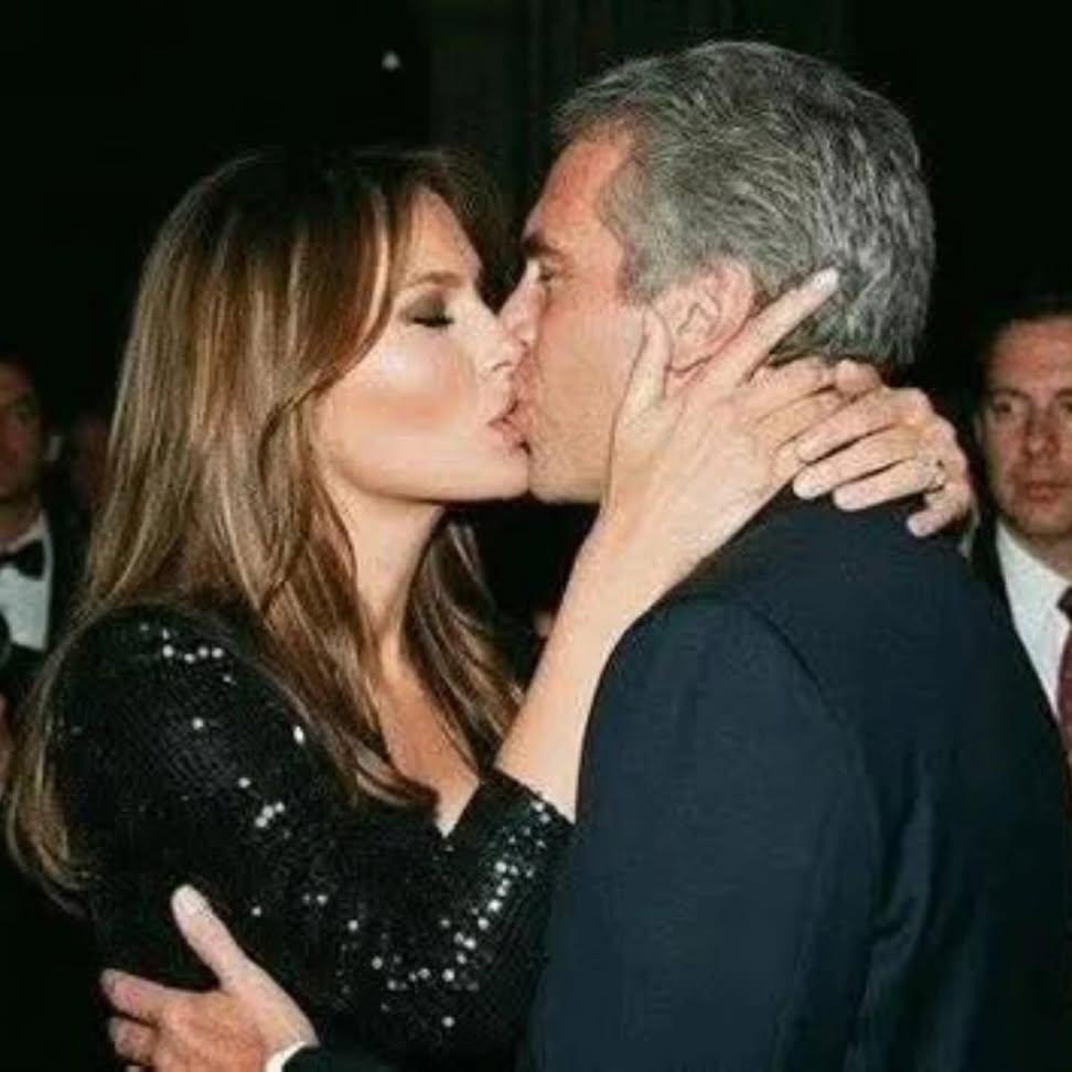 renedepri's tweet photo. She never had a relationship of some kind with Epstein. 🤣🤣🤣🤣🤣🤣🤑🤑🤑🤑 https://t.co/UXM4HCu5dh