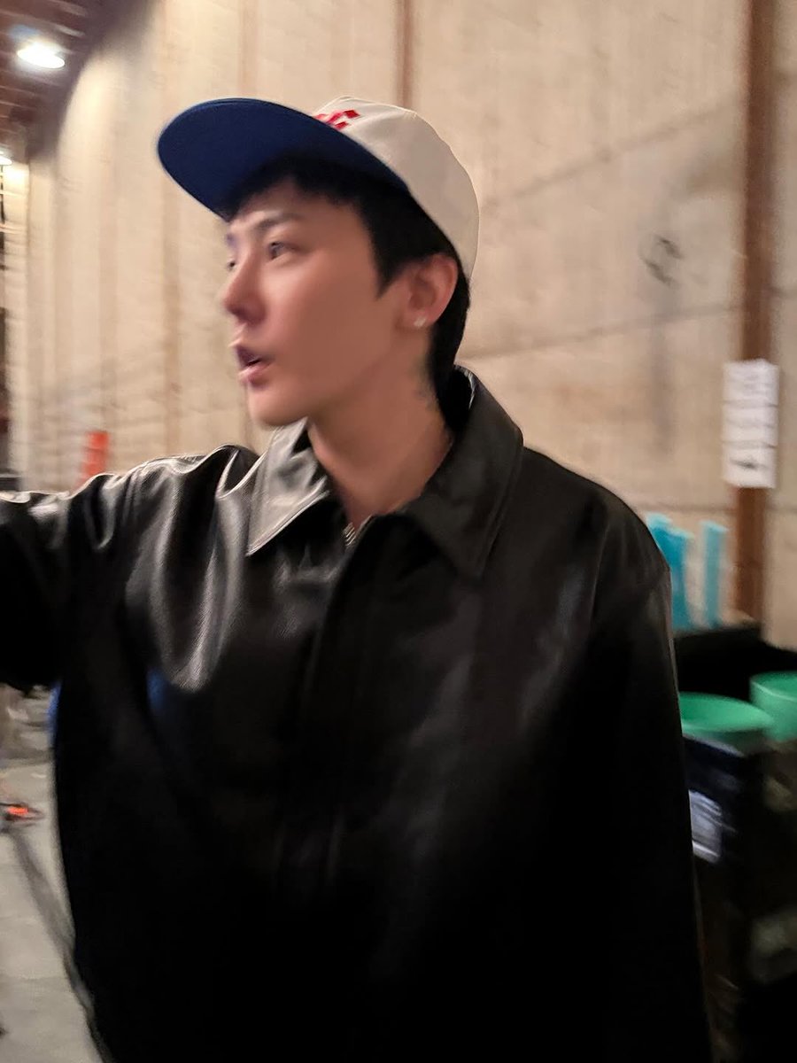 gdragonintl's tweet image. 8LO8LO8LOWME INSTAGRAM UPDATE

📖Story
📆11.04.26
📸  @8lo8lo8lowme

#GDRAGON #G-Dragon @xxxibgdrgn