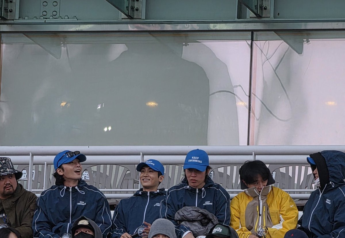 เอ๋ง tweet media