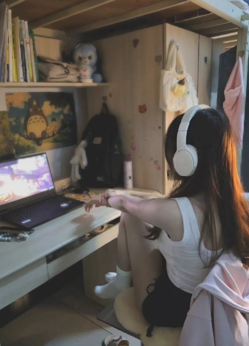 成都香奈儿 tweet media