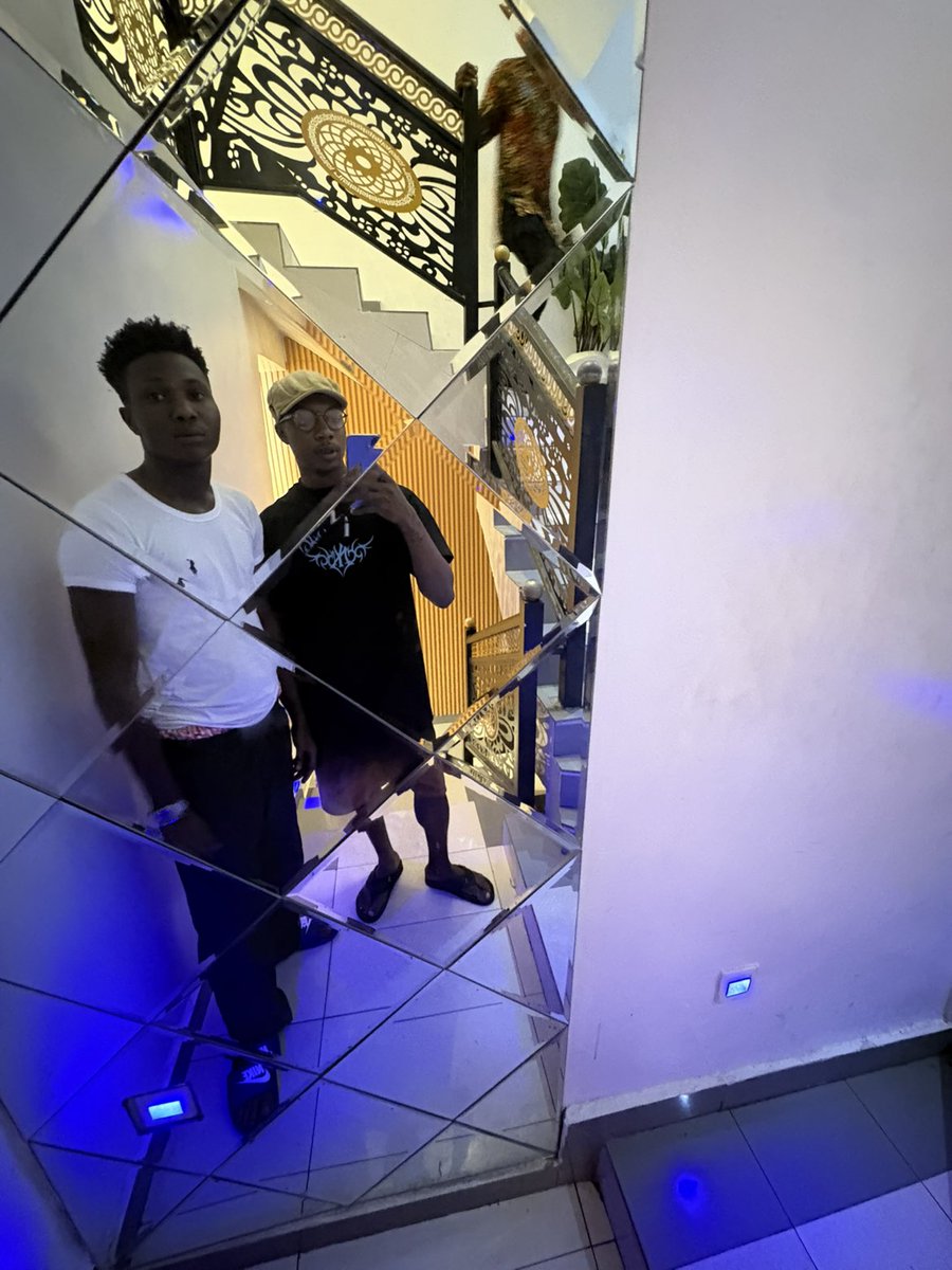 Dera jeff tweet media