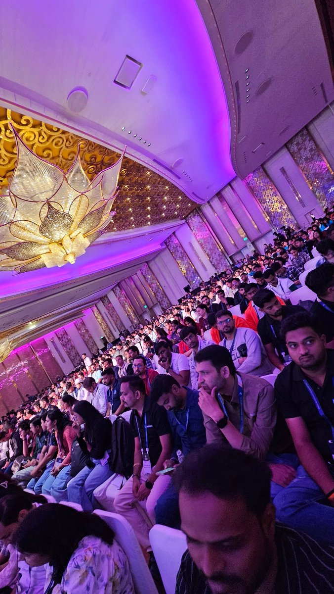 The WP Weekly tweet media