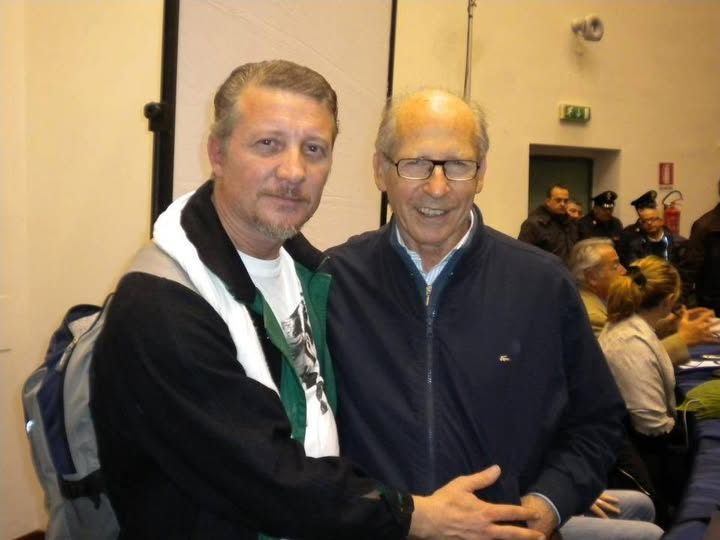 I migliori auguri per il suo compleanno ad un
vero combattente contro le Mafie...
Salvatore Borsellino
Da un affezionata Agenda Rossa di vecchia data!