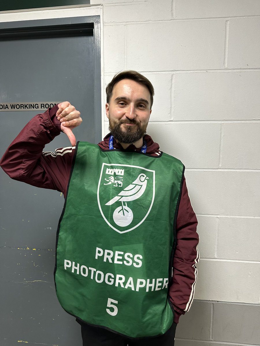 Alex Jones tweet media