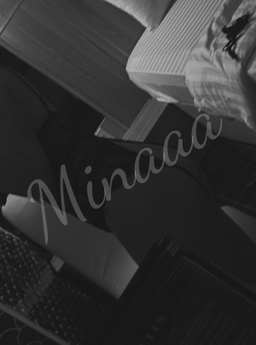 _Minababe_'s tweet photo. 🧐 https://t.co/OjVUHieYeM