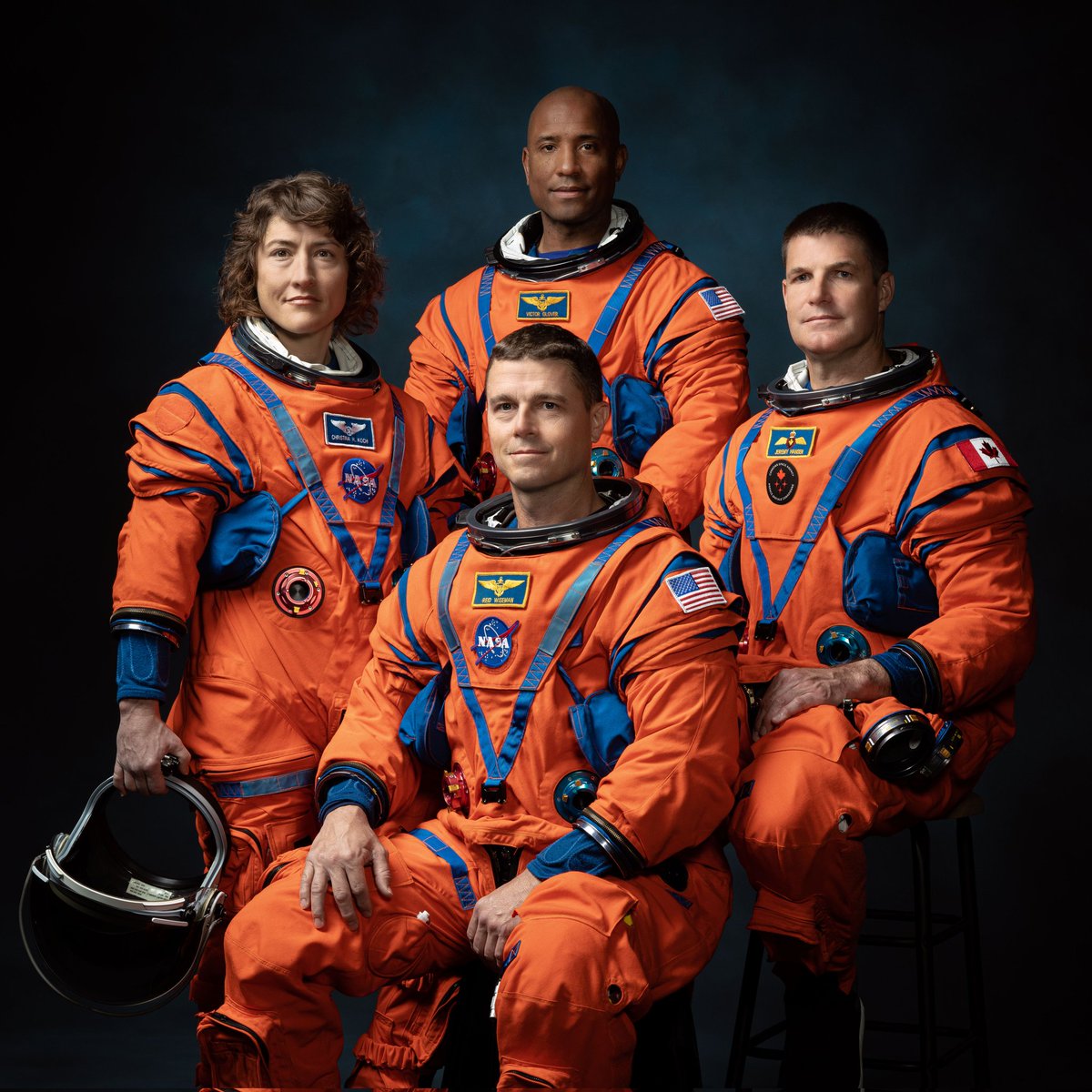 keke_Keshy's tweet image. Welcome home @NASAArtemis  🚀 guys. Thanking God for a successful splash down, and for the mission accomplishment.
You can now savor some mouth watering Earth food. Get some rest as I wish you all,  #TheFantasticFour crew members a speedy recovery.  💙🤍💚 

#RecordBreaking 🏆