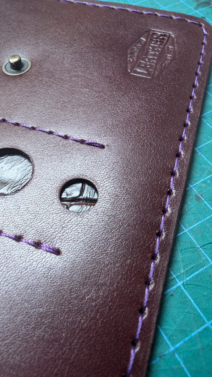 CameleonGoods's tweet image. I pay attention to the smallest details, incorporate harmonious colors, work eagerly to hand you a piece of the history of Moroccan handicrafts.
Follow me to be featured 🪡 
@CameleonGoods
Instagram.com/cameleon.leath… #Diy #handmade #leathergood #handstitch #bespoke #moroccanart