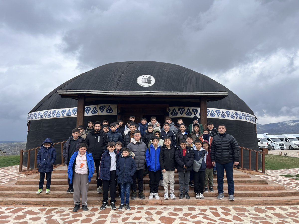 🏫 Fatih Sultan Mehmet Cami Kuran Kursu

🖌 Ebru
🏹 Okçuluk
👒 Kıyafet
🛖 Etkinlikler

Çorumlu Obası Gençlik Kamp Merkezi Sunar 🎬