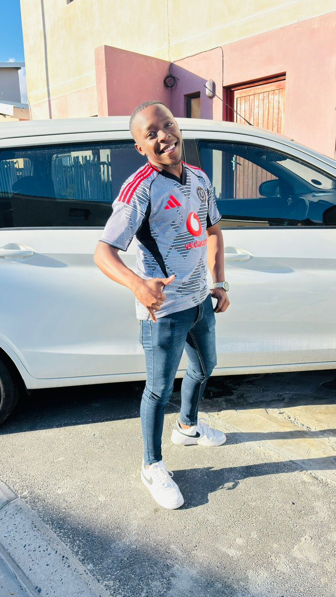 Van Rooyen Stan🏴‍☠️🤍🖤☠️ tweet media