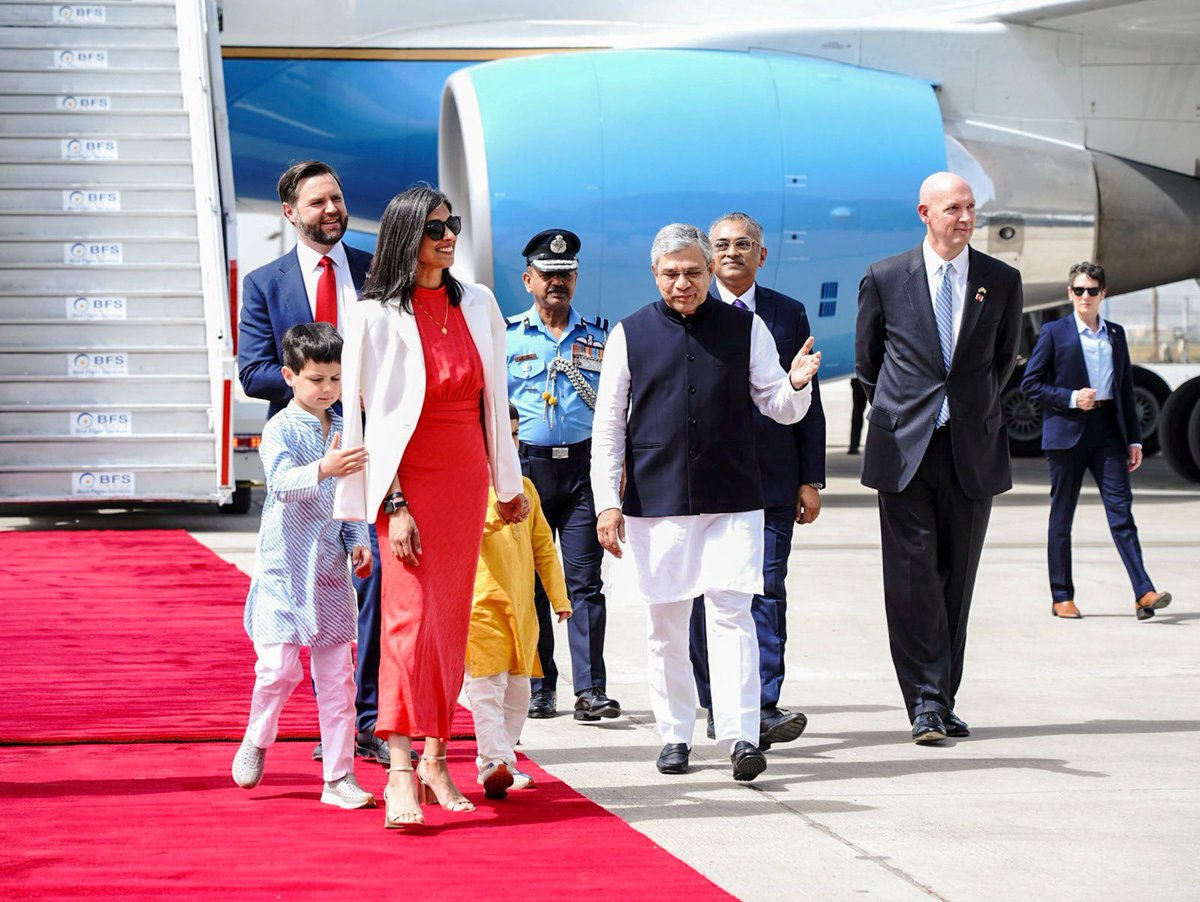 Baba Yaga tweet media