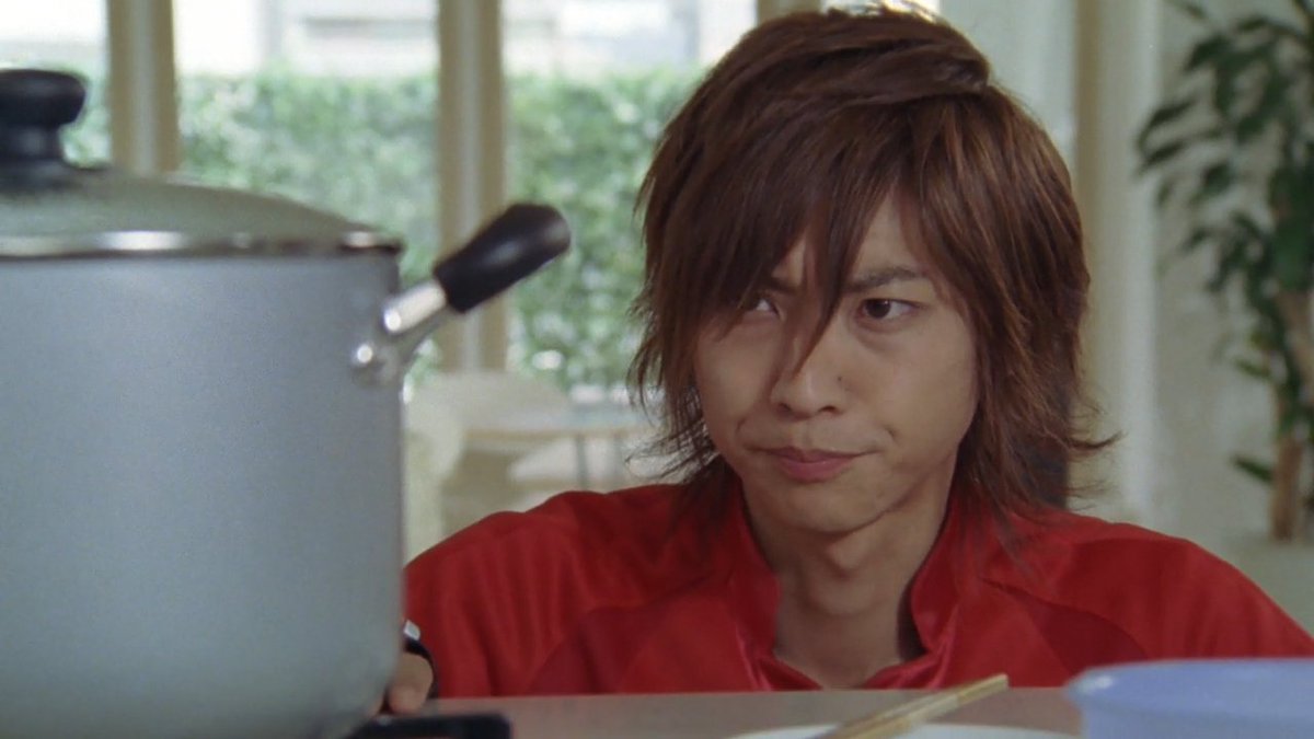 "Réparation internet en cours."
Mais ça dure depuis plusieurs jours.
Koto koto... Koto koto... Koto koto... 😖