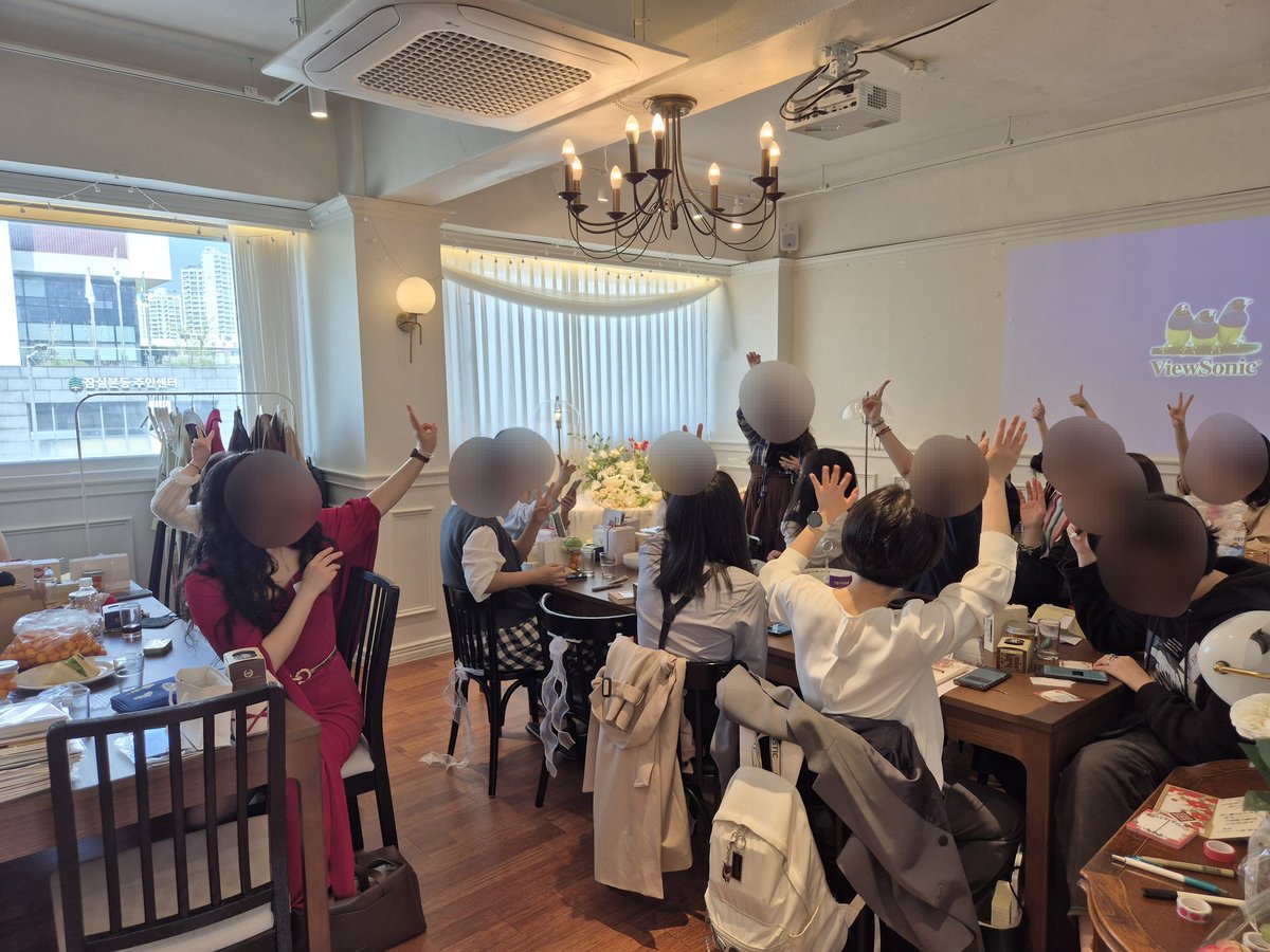 로렌베니 교류회: 어부의 반지 수여식💍 tweet media