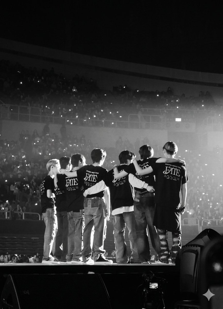 有康 | Enhypen_is7⃣ | tweet media