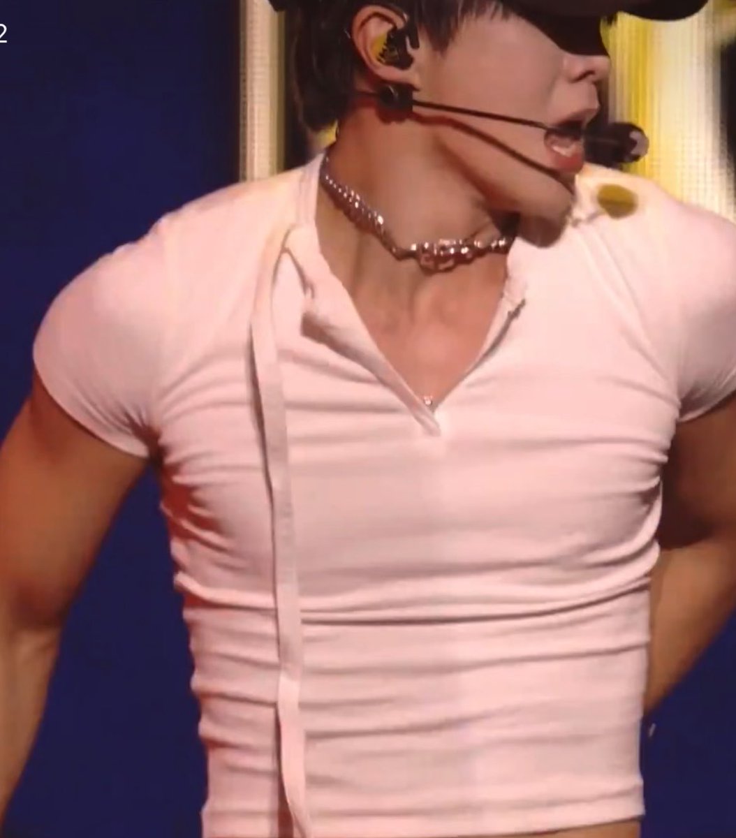 하이✶ tweet media