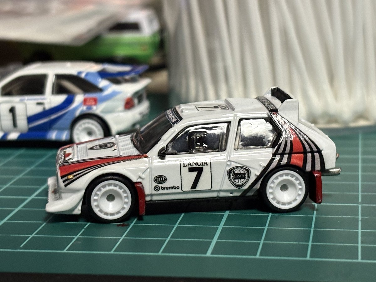porschegmbh's tweet image. #ホットウィール  #LANCIADELTAS4  #Martini 
版権関係でオミットされたデカールもできるだけポッシブル、再生してみました👍