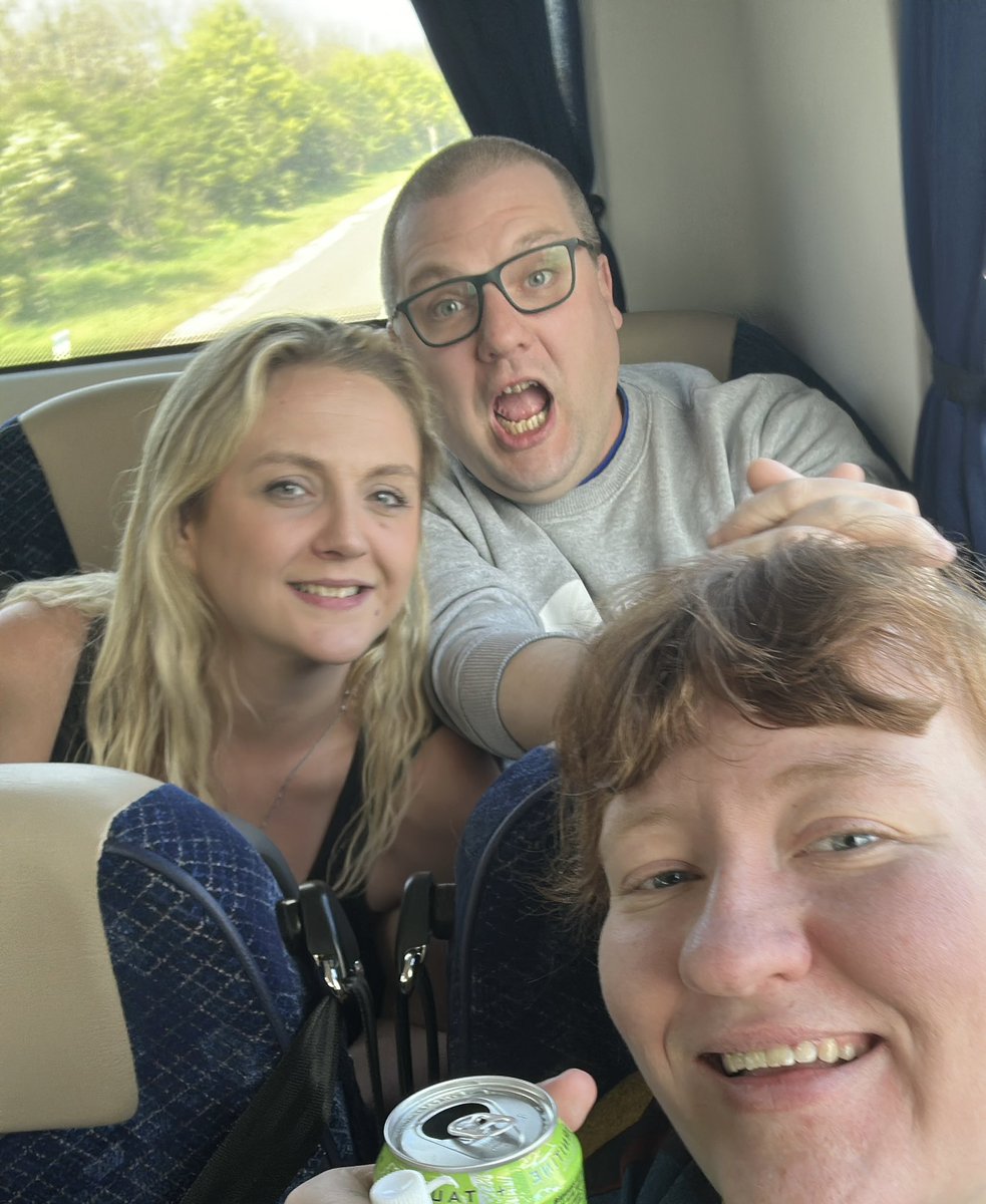 RFernandes1995's tweet photo. @thesilkmen On The Way !! Come on Lads !! https://t.co/6MtPzpc8SH