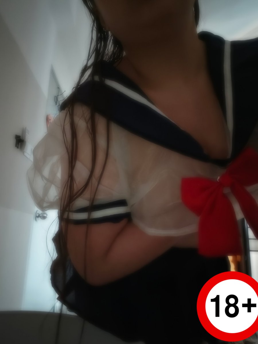 Yamataeaa's tweet photo. 学长 来玩点刺激的吗 https://t.co/ZGkoh2126A