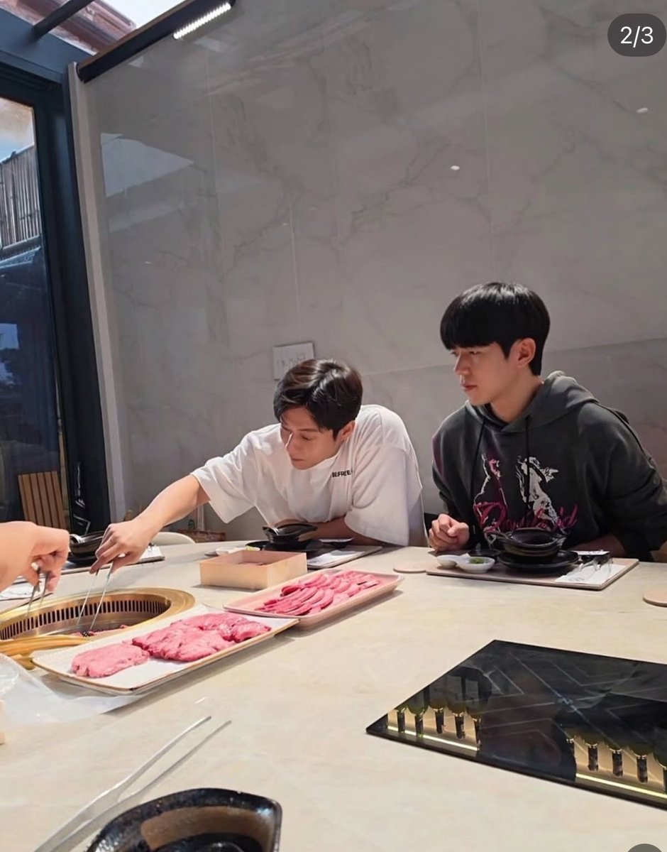 มองมาจากดาวพุธ tweet media