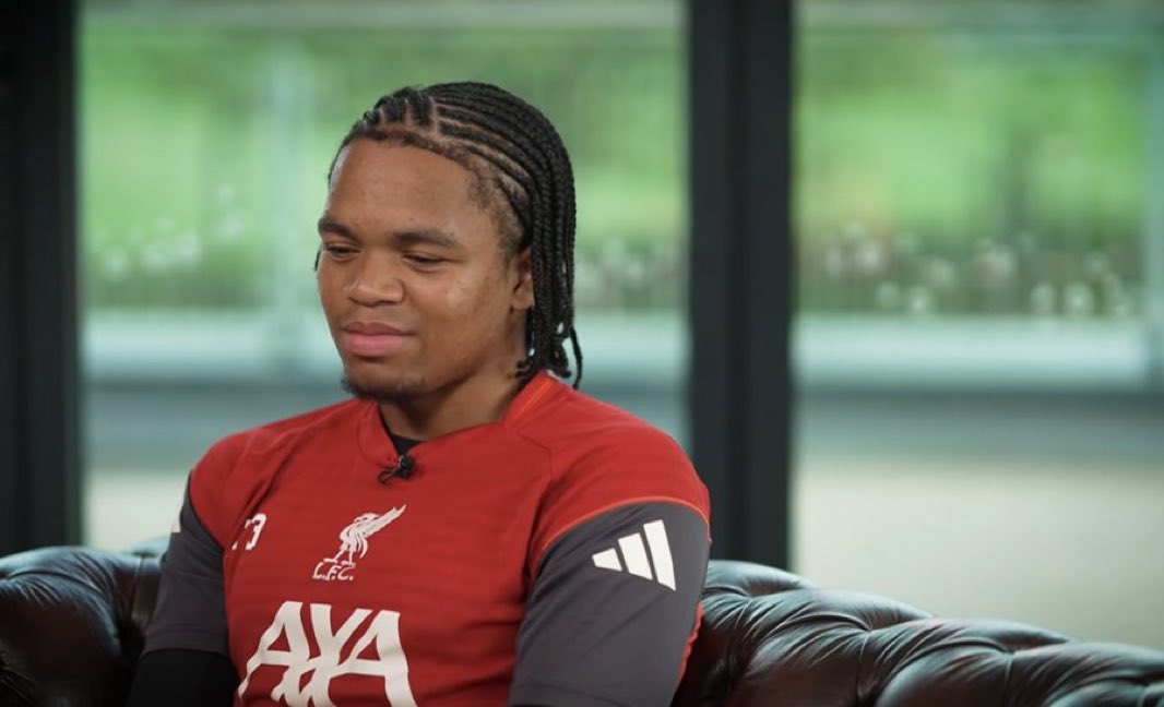 Anfield Edition | æ tweet media