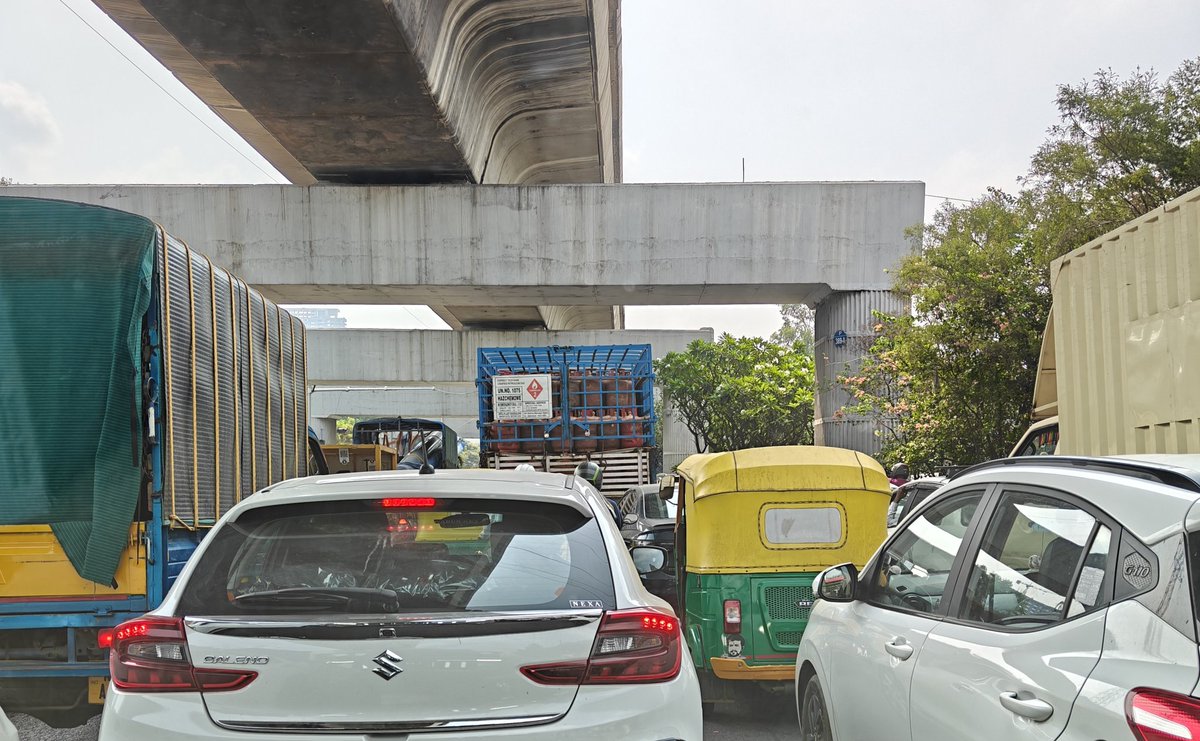 ಮೋಹಿತ್ 🇮🇳 भारतीय 🙏 tweet media